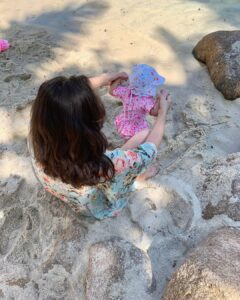Evelyn Sharma Instagram - The best way to spend a day by the beach.. 🐠⛱🌞🥰