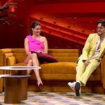 Karan Johar Instagram - Lots of heropanti, flipping conversations and giggles on this episode with this duo!😅 #HotstarSpecials #KoffeeWithKaranS7, Episode 9 streaming this Thursday 12:00am only on Disney+ Hotstar. @disneyplushotstar @tigerjackieshroff @kritisanon @apoorva1972 @jahnviobhan @aneeshabaig @dharmaticent
