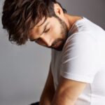 Kartik Aaryan Instagram - 🍦