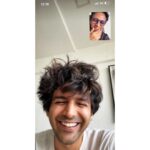Kartik Aaryan Instagram - Wishing my genius director @madhvaniram sir a Dhamaka-daar birthday 💥