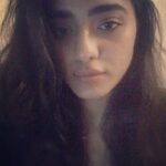 Ketika Sharma Instagram - Passionfruit 🙃 #casual #singing #session #at #home #karaoke #feels #fav #thing #in #the #world #random #uploads #evening #rains #got #me #feels #moodboard #passionfruit #drake #positivevibes #loveandlight #expression #of #gratitude #night