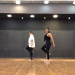 Ketika Sharma Instagram - That’s a slightly challenging one but SUPER FUN 💃🏼 choreography - @simranjat__ 😍 #cover #dances #casual #lessons #uploads #love #dancing #grateful #positivity #feeds #the #soul #mumbai #art #dance #instagramer #gram #it #loveandlight