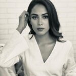 Mira Rajput Instagram - *insert looking at food as love caption* But I really don’t… unless ofcourse it’s @yauatchamumbai. #quarantinelover