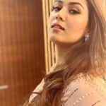 Mira Rajput Instagram - @jade_bymk @jet_gems @delnanallaseth @saniya_shadadpuri