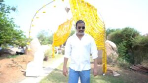 Nikhil Siddhartha Instagram - Keeping in mind the Govt Guidelines on COVID19... All Guests were screened and safety precautions taken at #NikhilPallavi Wedding today. Here is Raja Ravindra Entering the ceremony and being screened  #lockdownwedding #nikpal