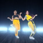 Nora Fatehi Instagram - Serving Swag and a lil Ciara energy to my 4 million Norianas on insta love u guys🔥🥳😍 💕 Riding the beat with @shaziasamji #oldschoolvibes #ride 🎵 Ride by @ciara 💃🏾 Choreo by @shaziasamji @piyush_bhagat 📷 @ujwalgupta_