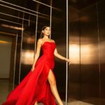 Nora Fatehi Instagram - “And the dirt that they threw on my name, turned to soil and I grew up out it”- @spacemuffin27 Gown: @tarikedizofficial Jewellery: @jet_gems @marianna_mukuchyan @Apoorvmauryaphotography