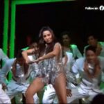 Nora Fatehi Instagram - Happy World Dance day to all the amazing super humans i call Dancers! Cheers to all the talented background dancers everywhere that go through so much to become dancers, uplift our spirits and entertain the world always. Cheers to all the women and men out there of all ages, sizes, backgrounds etc that spread inspiration, love, happiness, positivity, art and joy through dance! Cheers to all the sassy swagged up, smooth and sexy confident dancers worldwide😍💃🏾❤️🙌🏽 Never stop dancing!!!! Long live DANCE
