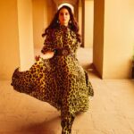 Nora Fatehi Instagram - 💛💛 Dress @roberto_cavalli Belt @roberto_cavalli Styled @manekaharisinghani Photogrpaher @tejasnerurkarr