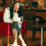 Nyla Usha Instagram - Staying calm, waiting patiently!@citycentremeaisem.... Few more hours to the biggest bargain of the year. Dubai Shopping Festival starts tomorrow. @dsfsocial @mydubai Do not miss out on the 12 hr sale happening across all CityCentres and Mall of Emirates... . @visit.dubai #mydsf #visitdubai #mydubai . . 📷 @adnan.a.abbas