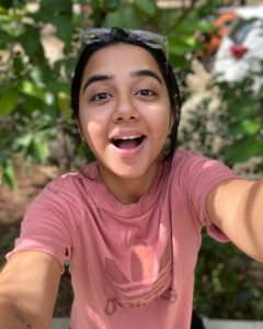 Prajakta Koli Instagram - Day 99 of #SelfQuarantine: Turned 27! 🎂 #Hmm