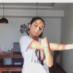 Prajakta Koli Instagram - Day 20 of #SelfQuarantine : FITNESS #Hmm