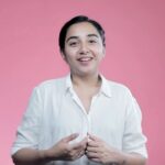 Prajakta Koli Instagram - At 22, I almost restarted my life and got into something absolutely new and unknown to me. Before I took that big step, I was faced with a lot of inner voices and doubts, but I didn’t let that break me. I’m so happy to partner with a brand like @pondsindia that is encouraging women to rise above their inner voices to #SeeWhatHappens. Here’s my inner hesitation story. Tell me yours using #SeeWhatHappens and let’s inspire more women to Never Hold Back! #Ponds #PondsIndia