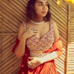 Prajakta Koli Instagram - LAL - Laugh Aaut Loud. … For @azafashions … Outfit: @ariyanacouture Choker & maangtika: @curiocottagejewelry; Ring: @apalabysumitofficial Editor: @devanginishar Photographer: @kadamajay Interview: @sreemita_bhattacharya Styled by: @sukritigrover Styling team: @vasudhaguptaa @vanigupta.23 Makeup by: @sahithya.shetty Hairstyling: @rupali.dhumal Artist’s publicity: @dreamnhustlemedia Artist’s management: @onedigitalentertainment