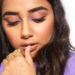 Prajakta Koli Instagram – Eight days a week, I love you. 💜
..
Today, for @netflix_in ‘s Comedy Premium League promotions. 
Makeup – @sahithya.shetty 
Hair – @rupali.dhumal 
Styled by @sakshi312 
📷- @shivamguptaphotography 
Makeup asst. – @volumesalonbysujata 
📷 asst.- @rascalwithacamera