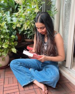 Prajakta Koli Instagram - IT’S A MOMENT. LET ME HAVE IT. .. .. I am on a book cover. I AM ON A BOOK COVER. 📖♥️
