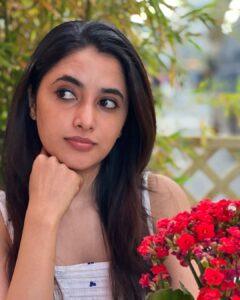 Priyanka Mohan Instagram - 🕊