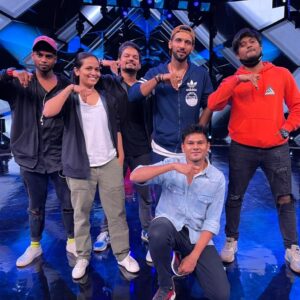 Punit Pathak Instagram - #TEAMPUNIT ! 
.
@avii_bhagat @swati.gamit.shah @rahulrsolankii @abhi_badarshahi @hardik_rana15 … @tanmayechaudhary missing
.
#team #work #choreographer #danceplus6 #show