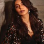 Rakul Preet Singh Instagram - Blurry mood, focused mind 🖤