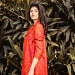 Sanjana Sanghi Instagram - Creatures of a jungle. 🌶 . . . . . . . | @bornaliicaldeira @reik_clothing @ivara_makeoversbyshivangi @pictureaffaire |
