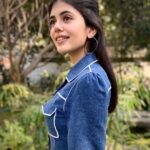 Sanjana Sanghi Instagram - Sun & fun’s out! ☀️ + 💃 + 💙