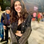 Sanjana Sanghi Instagram - There’s moments that just, don’t feel real. I’m scared because I don’t know if we’ll ever have anyone quite like Bono ever again. Watching U2 weave their magic live will always be one of the biggest privileges I’ve had, and my first ever concert with my entire family. But why this night felt even more surreal was because it may have been my first biggest step in the direction of actually being able to fathom that Dil Bechara has been blessed with @arrahman ‘s music, on the album and on our background score. Bono and him together on stage is what I presume magic feels like. Thank you @u2 @fafsters & @bookmyshowin congratulations on a magnificent event. 👗: @sanjanabatra