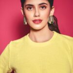 Sanjana Sanghi Instagram - A summer full of color & love 💜💛💗