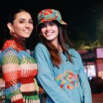 Sanjana Sanghi Instagram – Here’s what went down when @sanjanasanghi96 & I met…😋

Sanjana’s wearing: @eshaamiinlabel1 
Masoom’s wearing: @shivanandnarresh