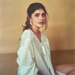 Sanjana Sanghi Instagram - And that’s a wrap, 2020. You were a potent mix of dreams coming true, heartbreak, grief, fulfilment, learnings, victory, joy, and resilience. Nothing about you was predictable or imaginable. But you’ve taught us how to deal better with the unpredictable, and what else could we ask for? ✨ Au Revoir. 🤎 / 📸: my favourite take out from a beautiful day of being indulgent with our genius @rohanshrestha on film