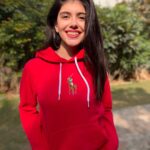 Sanjana Sanghi Instagram - A blast from Christmas in some bright winter sunshine last year, as this one’s being celebrated working! Merry Christmas all you beautiful people ❤️🎄