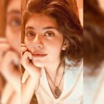 Sanjana Sanghi Instagram - Took a selfie. Happy Lockdown part 140210838392 to us all...🙇🏻‍♀️ Delhi, India