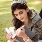 Sanjana Sanghi Instagram - #StayHome & Quarant-read! 🤍💚 And #WashYourHands after. | #VogueFromHome @vogueindia |