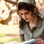 Sanjana Sanghi Instagram - #StayHome & Quarant-read! 🤍💚 And #WashYourHands after. | #VogueFromHome @vogueindia |