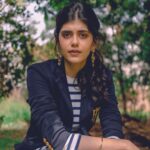 Sanjana Sanghi Instagram - 08•03•2020, a special special day. 🖤 • @aarohan_ngo x @atijeevan x @unwomen • Also, hi spring! 🌸