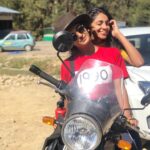 Shakti Mohan Instagram - ❤️ bike rides . @priyalgoyal 📷@farak_ni_pdta