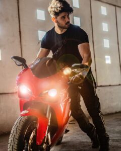 Sooraj Pancholi Thumbnail - 121.9K Likes - Top Liked Instagram Posts and Photos