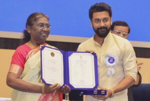 Suriya Instagram - Ever grateful Sudha! Hearty congratulations to all the winners. This one’s for you Anbana fans!! #sooraraipottru #nationalfilmawards
