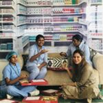 Upasana Kamineni Instagram - Sneaking & eating pizza in the office pantry ! Ya, cos I feel I’ll be judged if I eat unhealthy openly Then I decided to go all out & share. Had a fab fulfilling lunch ! 🤗 My relationship with food needs to change. But for now -it’s kbr @ 5 🏃🏽‍♀️ Thanks priyaakka for sending me @ciros_pizzeria 🤨😜