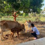 Upasana Kamineni Instagram - Gobar Girl with Dad - the Modern Day Farmer. 😛🥰❤️ Learning organic farming, composting, how to reduce/re use food waste & the beauty of adapting sustainable lifestyle. 🌏🌾