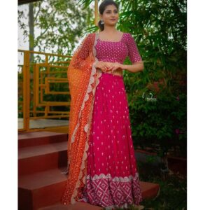 Varshini Sounderajan Instagram - . . . . Wearing @navya.marouthu Makeup @makeupartistspandana PC @v_capturesphotography