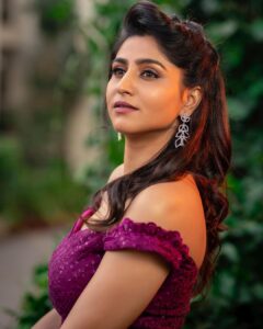 Varshini Sounderajan Instagram - For #comedystars @starmaa @1:30pm Wearing @firoz_design_studio PC @v_capturesphotography