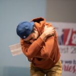 Vicky Kaushal Instagram - “Vicky tu banda na bada sahi hai, bas zimmedari ke naam pe ‘hug’ deta hai!” #truethat