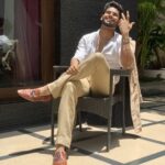 Abhimanyu Dasani Instagram - Yeh babu rao ka style hai #lockdown2020 🤷🏽‍♂️🤦🏻‍♂️ Mumbai, Maharashtra