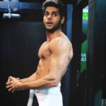 Abhimanyu Dasani Instagram - "felt cute might delete later" kinda post. . 🏋️ @unitedstrength 👮‍♂️ @rajivsingh.sr Mumbai, Maharashtra