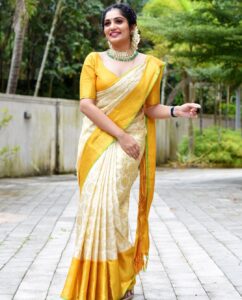 Arya Instagram - The beauty of you 
Is how you wear 
Who you are…… 💓

PC @rojan_nath 
Saree @kanchivaram.in 
Jewelry @pureallure.in 
MUA @vikramanvijitha 
Hair @chan_aneesh 

#weddings #sareelovers #kanchipuramsaree #puresilk #happiness #makeup #positivevibes #drapedinlove #instagood #postoftheday