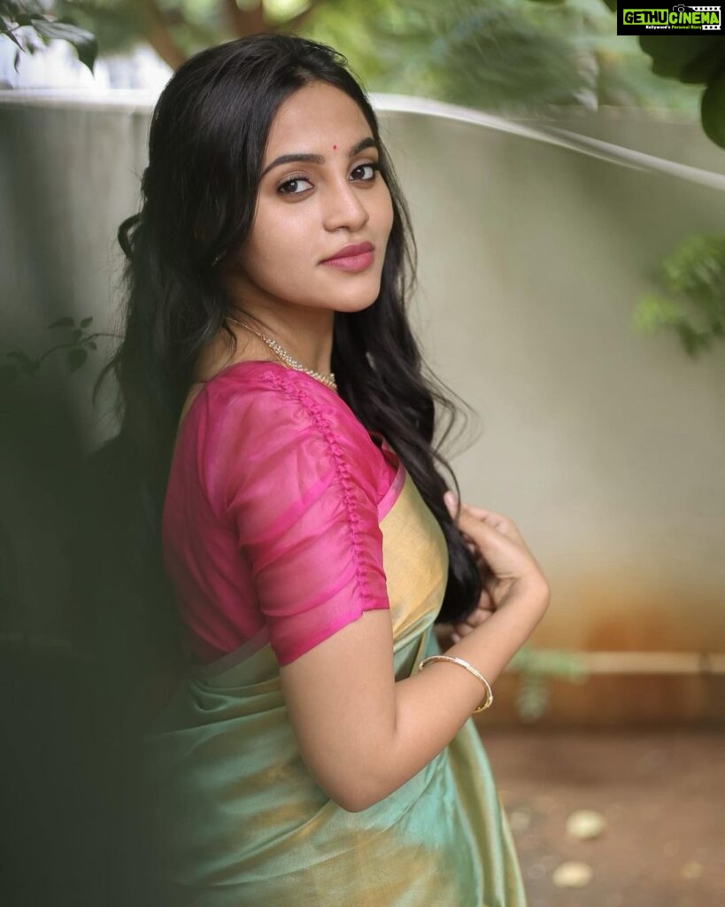 Actress Bhavani Sre HD Photos and Wallpapers December 2021 - Gethu Cinema