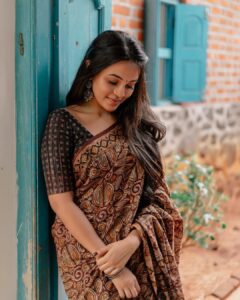 Bhavani Sre Instagram - 📷 - @thevenkatbala 
Styled by - @navadevi.rajkumar 
Make up and hair - @chisellemakeupandhair