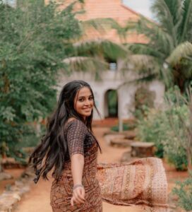 Bhavani Sre Instagram - 📷 - @thevenkatbala 
Styled by - @navadevi.rajkumar 
Make up and hair - @chisellemakeupandhair