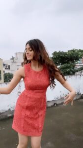 Darshana Banik Instagram - #reelsinstagram #reelsinstagram #reel #paramsundari 😂