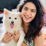 Deepa Thomas Instagram - Hey GOD!!!🤍🕊 #yourstrulyavarachan 📸: @_deepak_thomas 💫